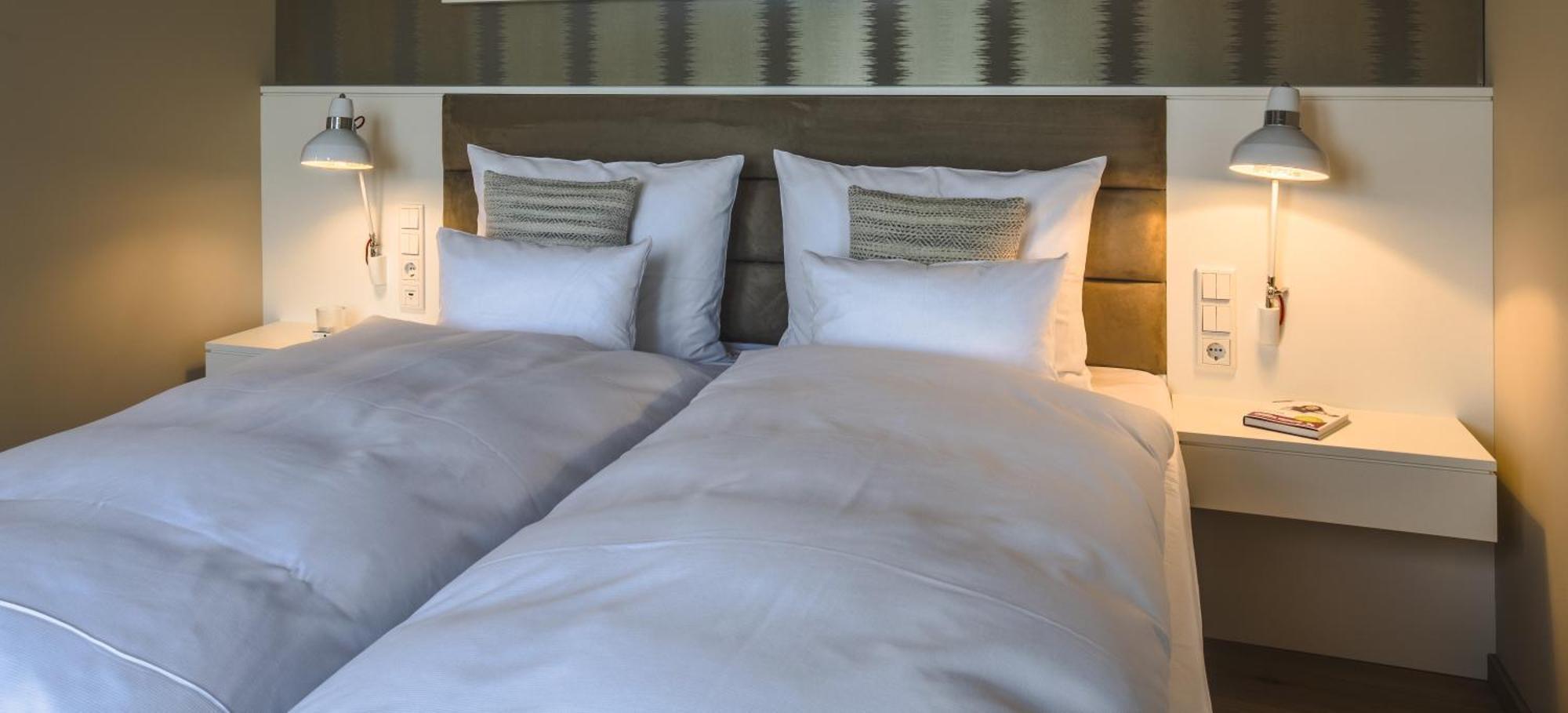 Wellings Parkhotel คัมพ์ลินท์ฟอร์ท ภายนอก รูปภาพ
