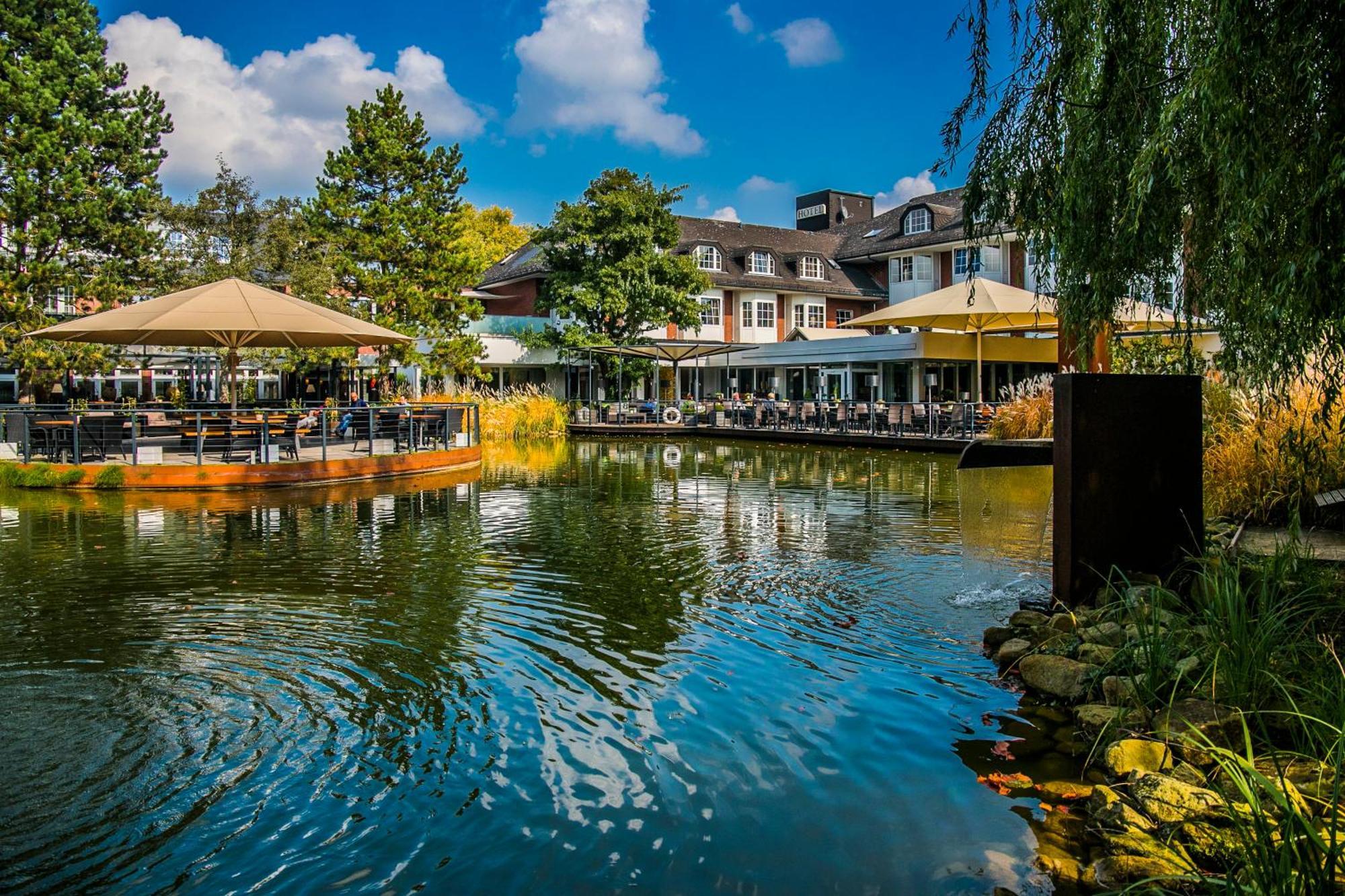 Wellings Parkhotel คัมพ์ลินท์ฟอร์ท ภายนอก รูปภาพ